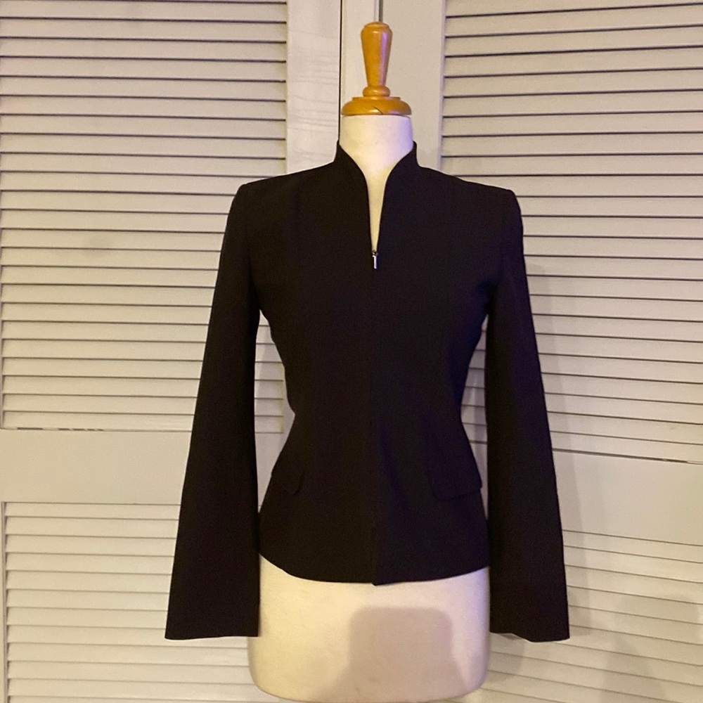 Ann Taylor chocolate brown zip up blazer size 2.